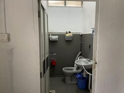 Chong Pang Green (D27), Shop House #617529161